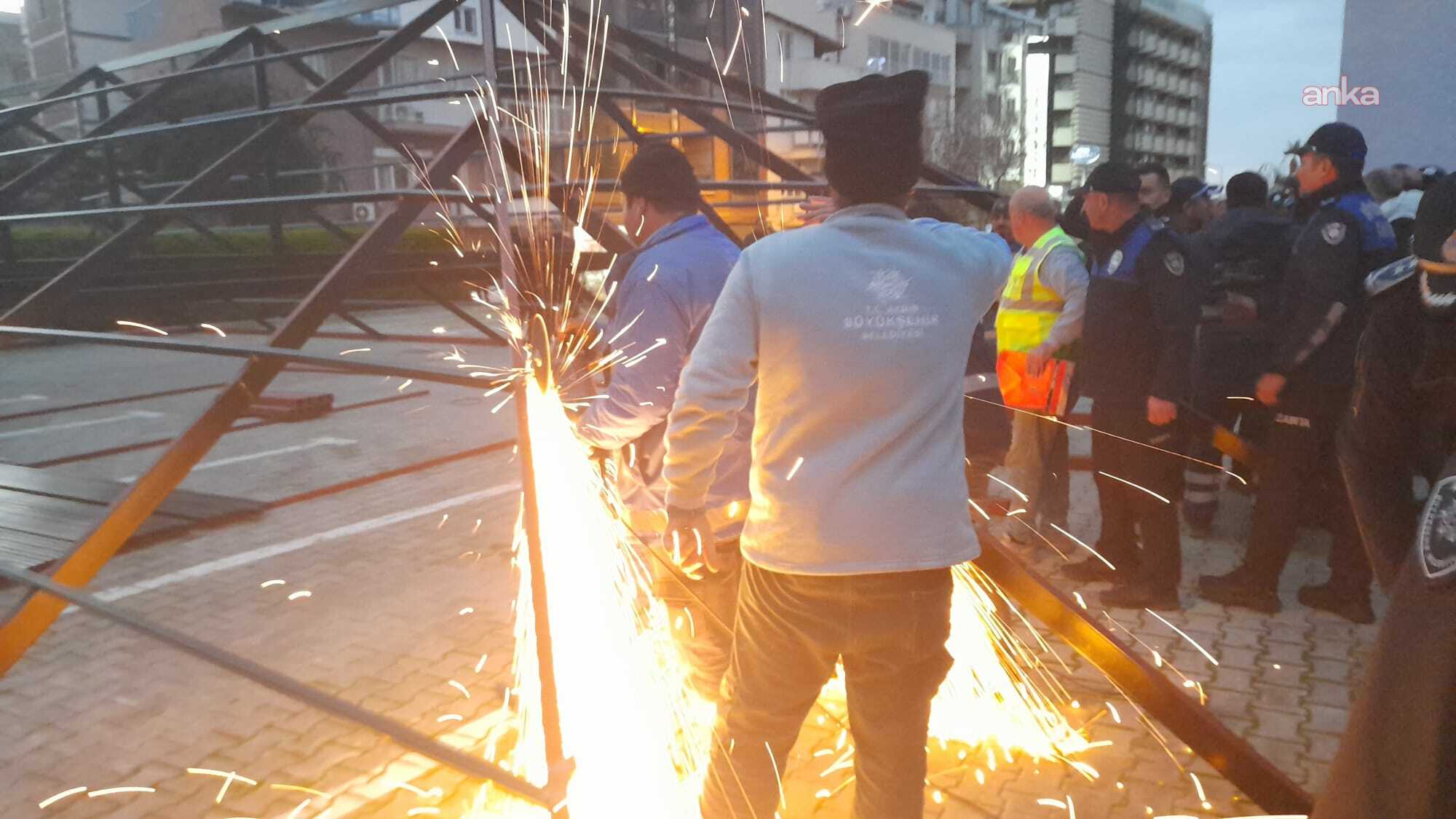 Kuşadası’nda Belediyeler Karşı Karşıya Geldi İzinsiz Yapı Iddiası Gerginliğe Dönüştü (1)