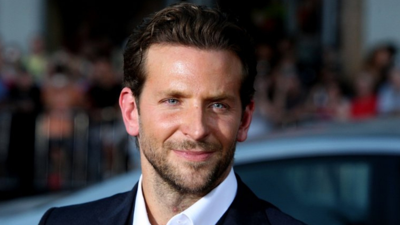 Oscar Adaylığı Gölgede Kaldı! Hollywood Yıldızı Bradley Cooper’ın Evinde Fenomen Can Yaman (2)
