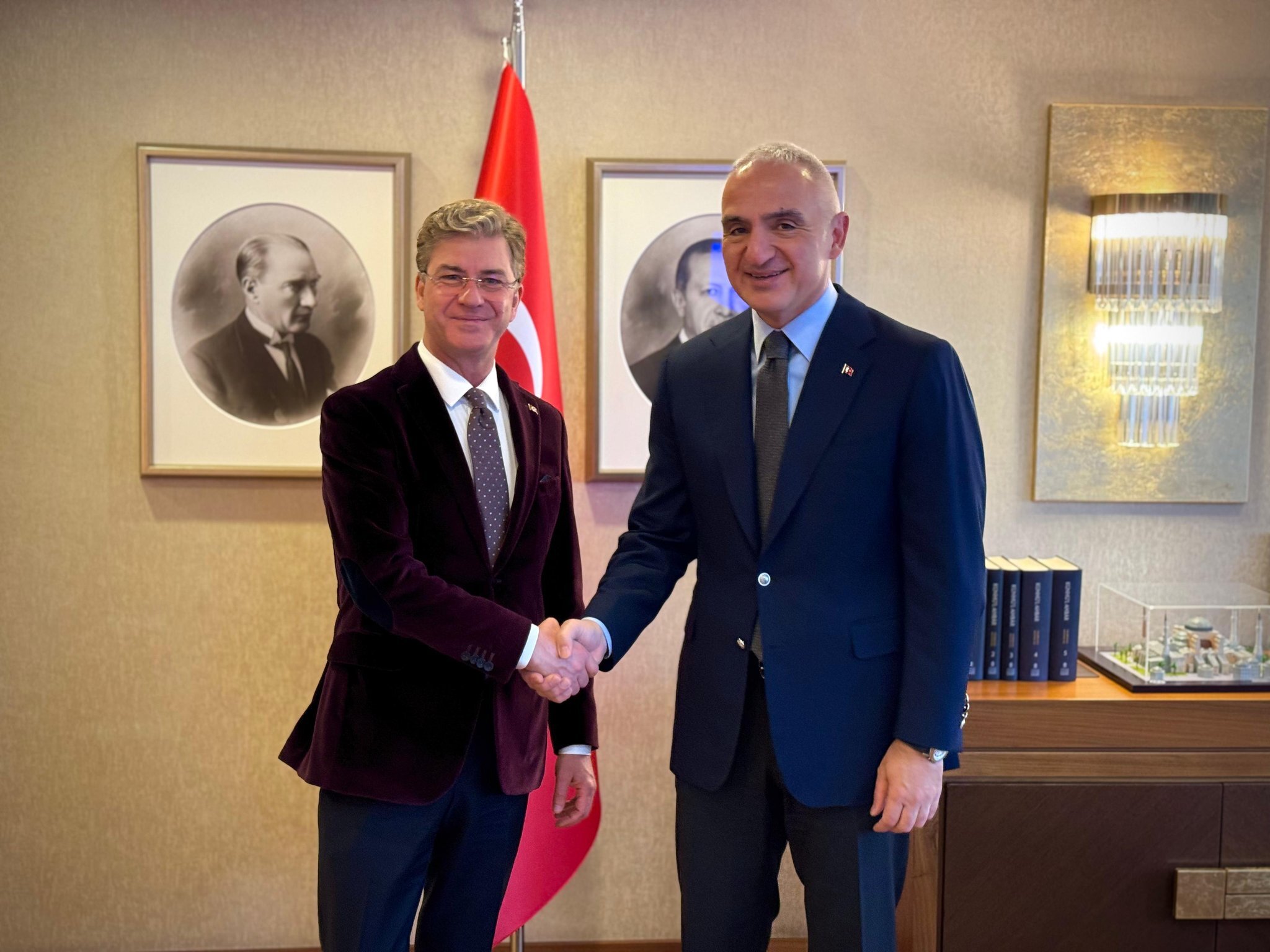 Cumhurbaşkanlığı kararıyla görevden alınmıştı: Tan Sağtürk hakkında yeni gelişme-1