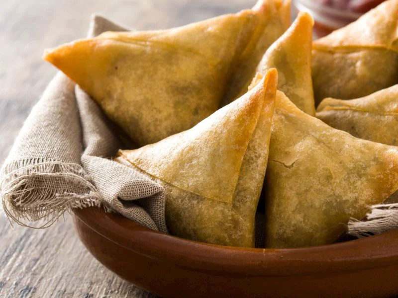 İzmir mutfağının efsane lezzeti Samsades nasıl yapılır?