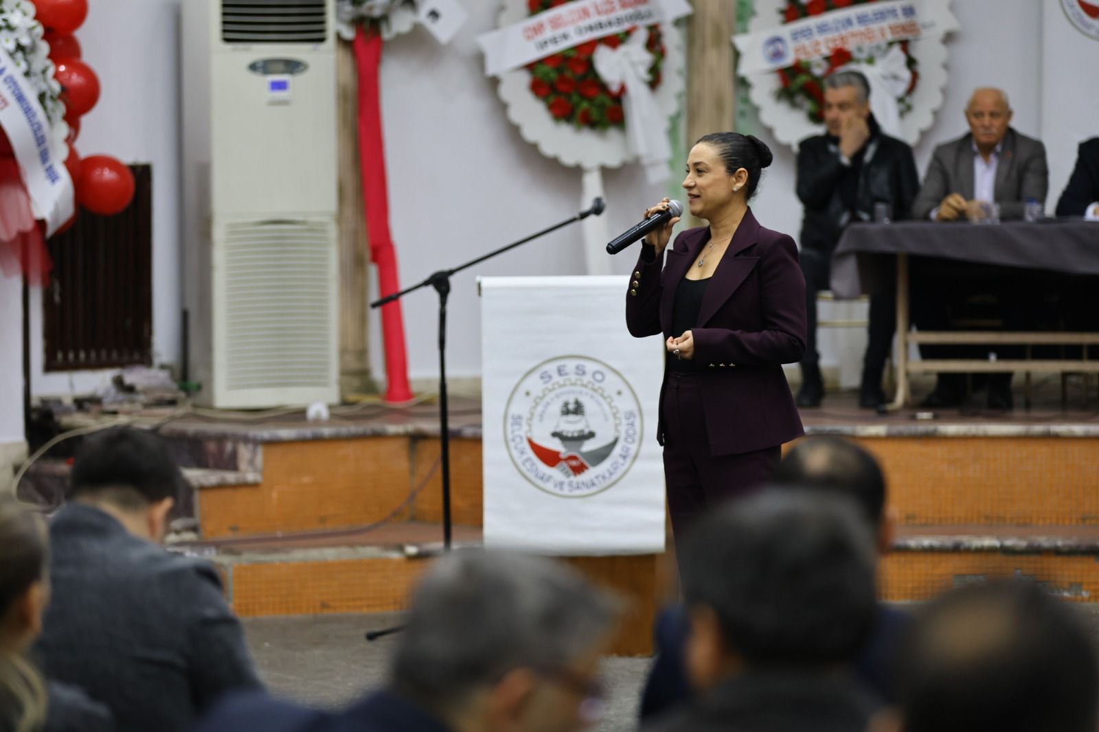 Selçuk Esnafı Kararını Verdi Okan Kamak Güven Tazeledi