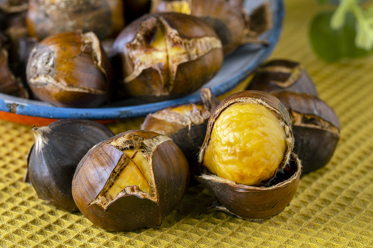 Sokaklar Kestane Kokuyor Evde Kestane Pişirmenin Püf Noktaları Neler (2)