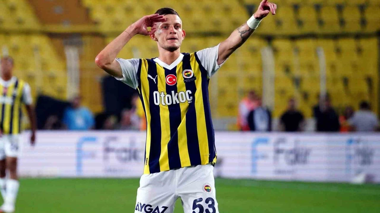 Szymanski Fenerbahçe'ye Veda Etti (1)