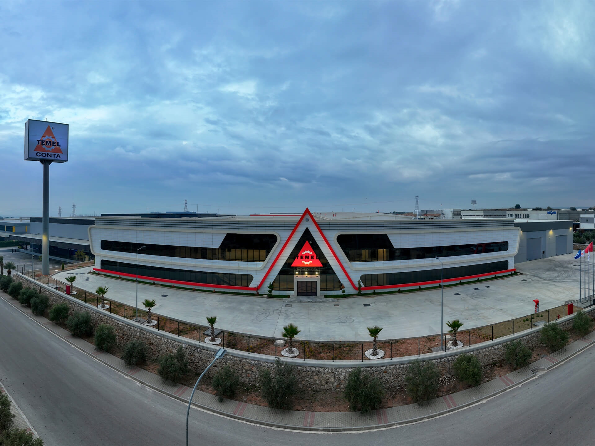 399 gündür direniyorlar: İşveren masaya oturmadı, fabrikayı taşıyor!