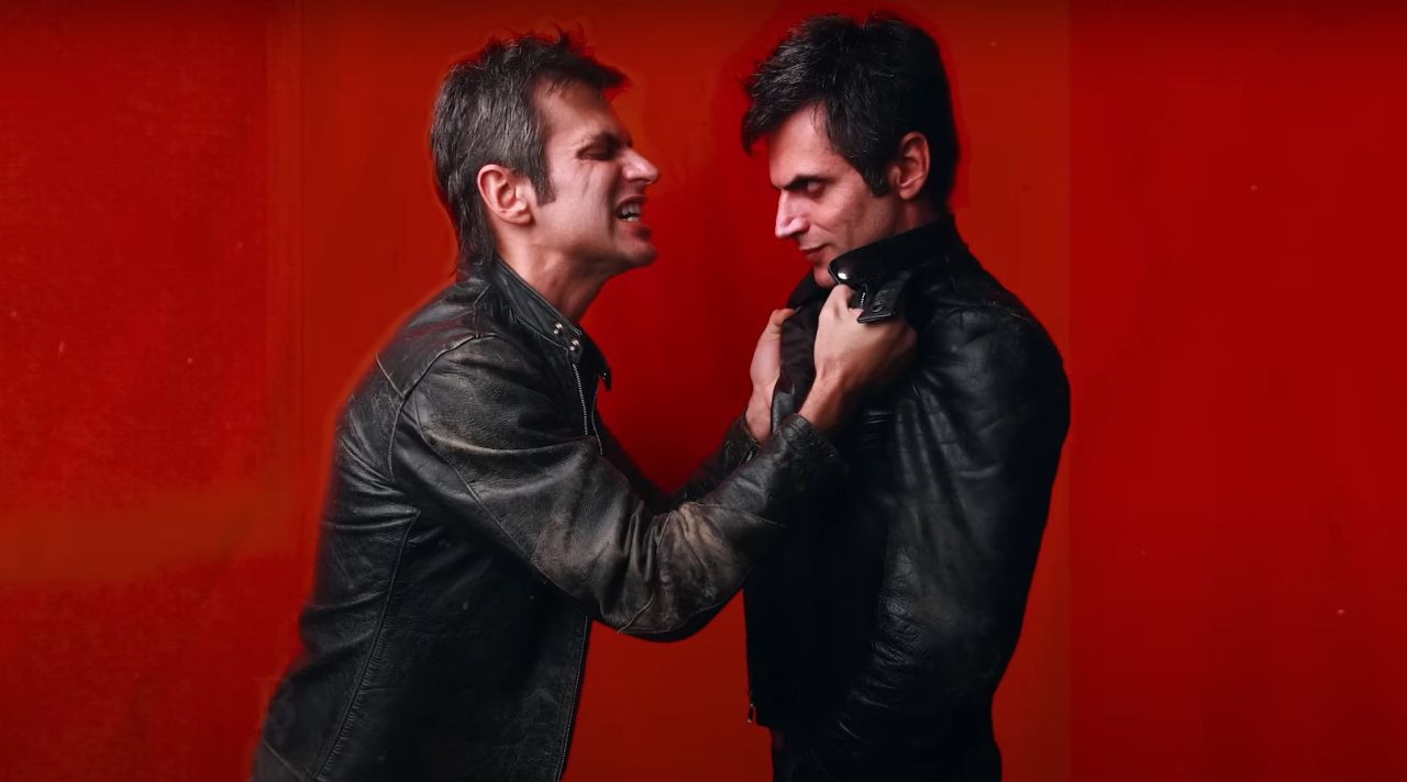 Teoman’ın Cv’si Ortaya Çıktı Beni Şimdi Almazsanız, Sonra Çok Yanarsınız! (2)