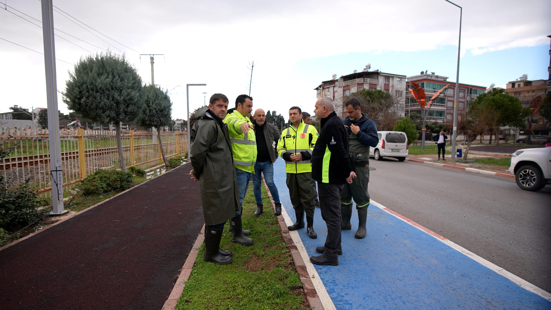Torbalı Belediyesi'nden Yağmur Mesaisi 9 Kilometrelik Altyapı Çalışması Duyuruldu! (3)