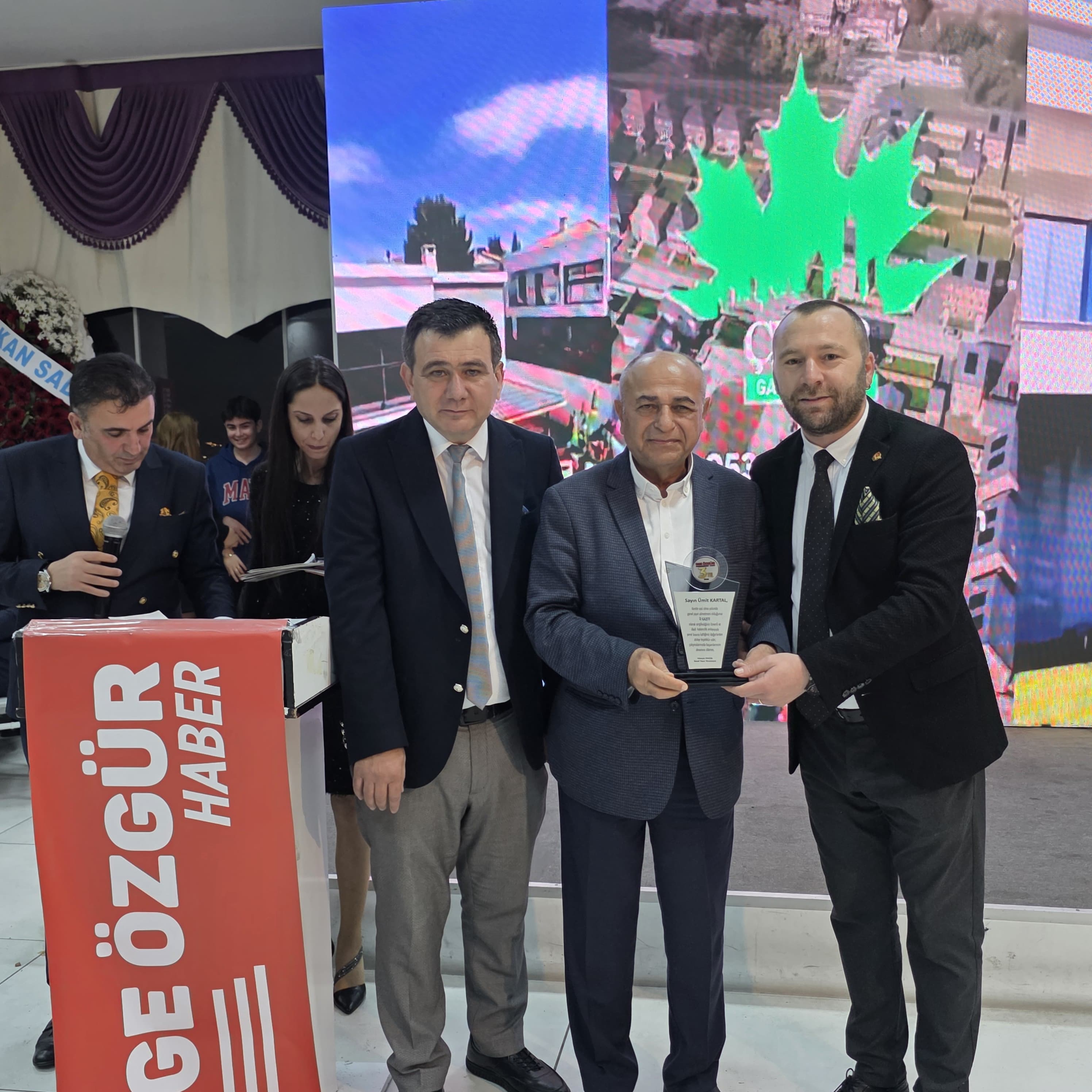 Whatsapp Image Ege Özgür Haber, 3. yılını Çiğli’de coşkuyla kutladı01 31 At 11 52 01