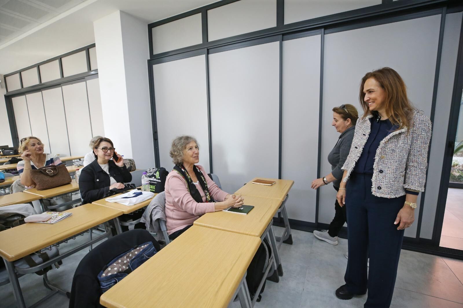 Karşıyaka’nın 3. Yaş Üniversitesi’nde yeni dönem heyecanı