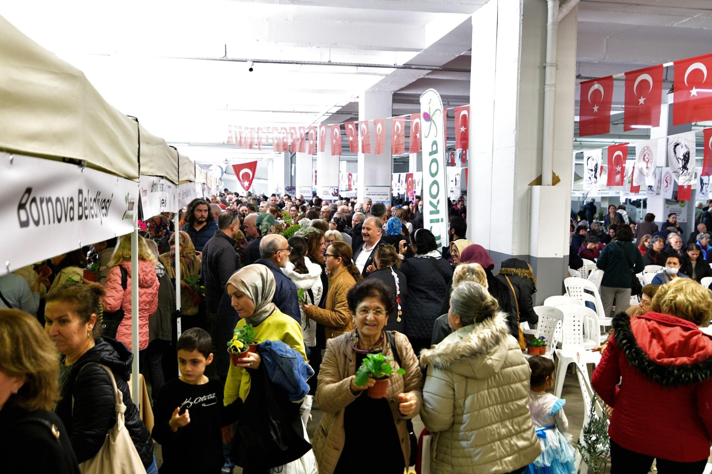 Bornova’da Tohum Takas Şenliği: Geçmiş gelecekle buluştu!