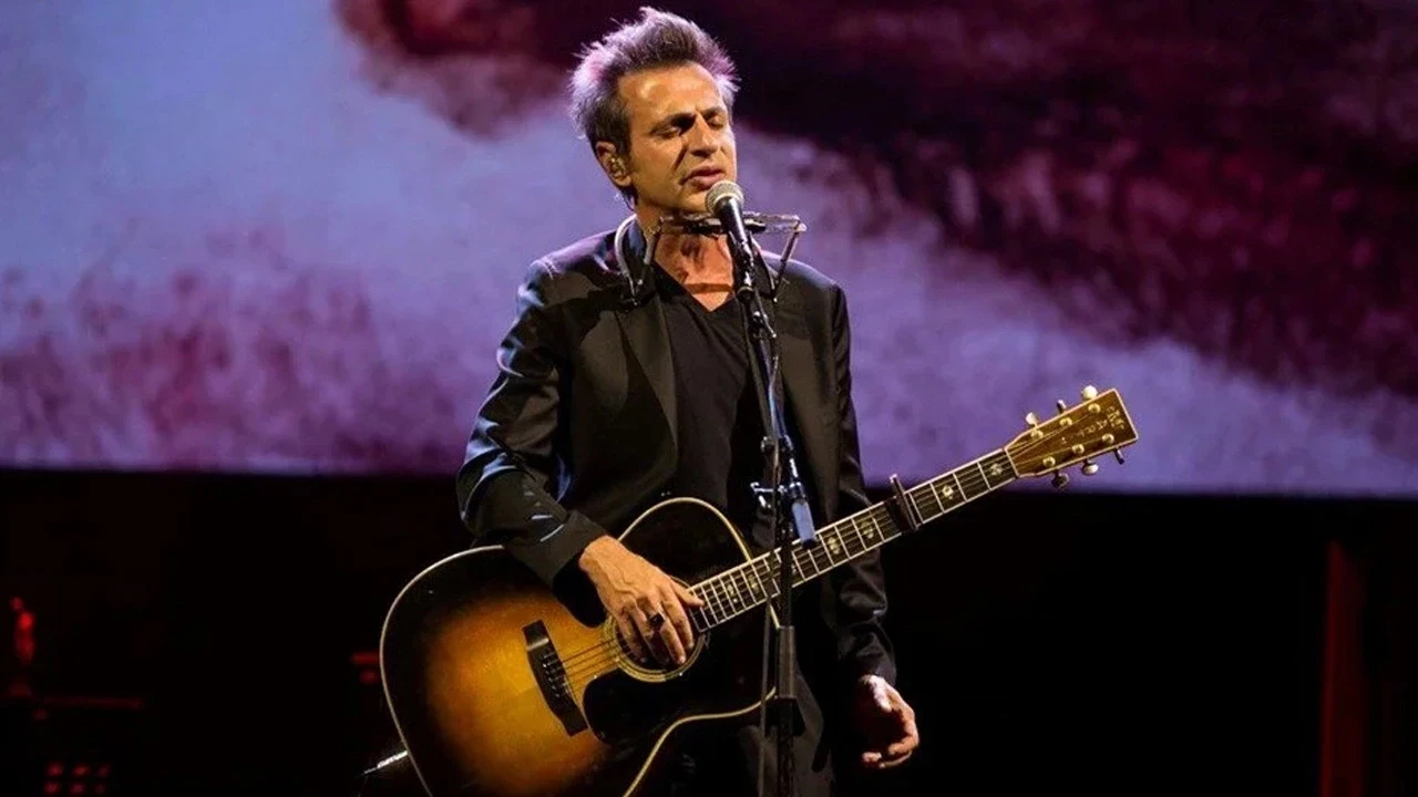 Hüznün ve umudun fon müziği: Yağmurlu havalarda dinlenecek şarkılar