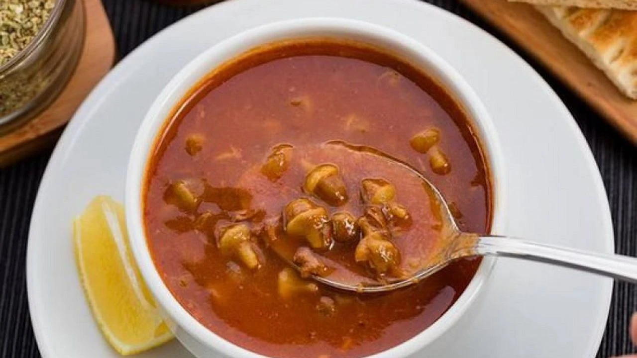 Anadolu Mutfağının Efsanesi Bamya Çorbası Nasıl Yapılır (1)-1