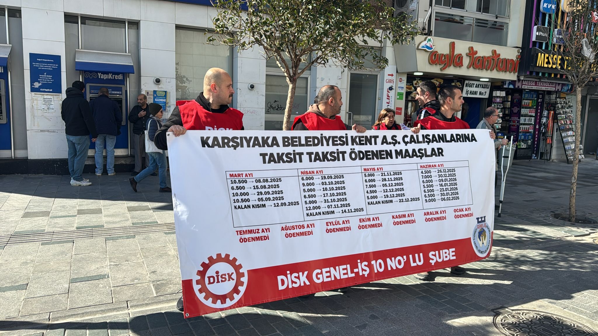Karşıyaka’da Kent Aş Işçilerinden Maaş Eylemi 7 Aydır Ücret Yok