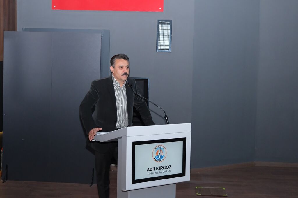 Dikili’de E-Ruhsat uygulaması başladı: Zaman kaybı azalacak, hizmet kalitesi artacak-1