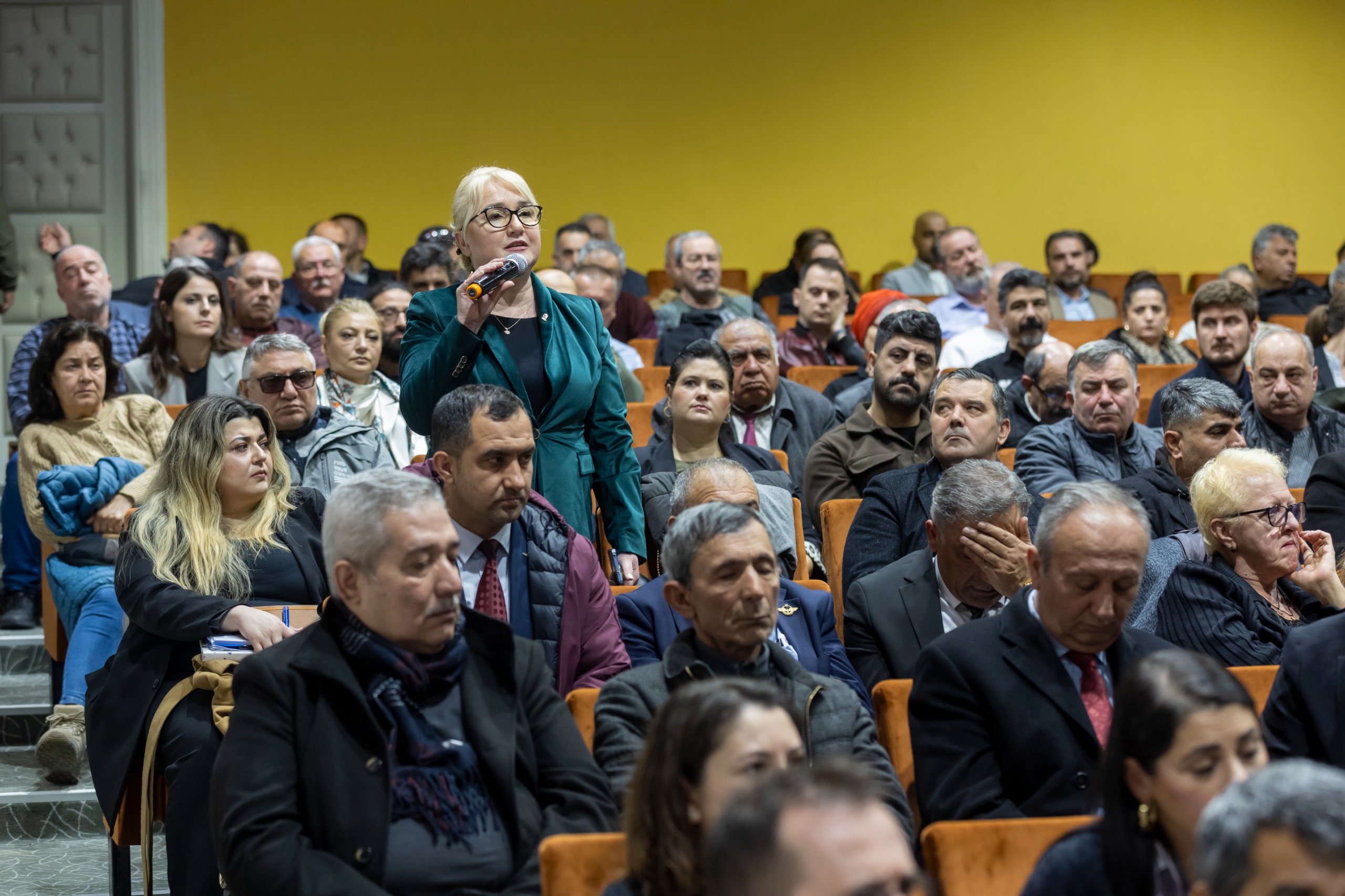 Konak’ta afet zirvesi: Afet öncesinde kenti dirençli hale getirmek en büyük sorumluluk!