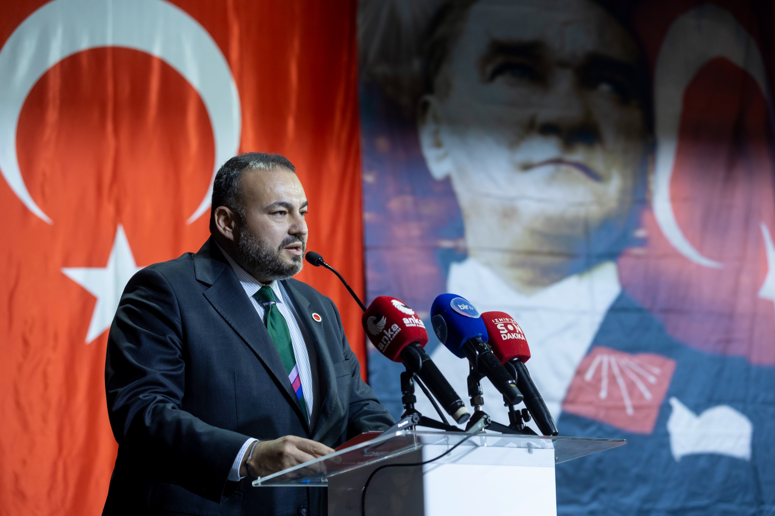 Konak’ta Romanlar konuşuldu: Toplumsal eşitlik ve demokrasi vurgusu!