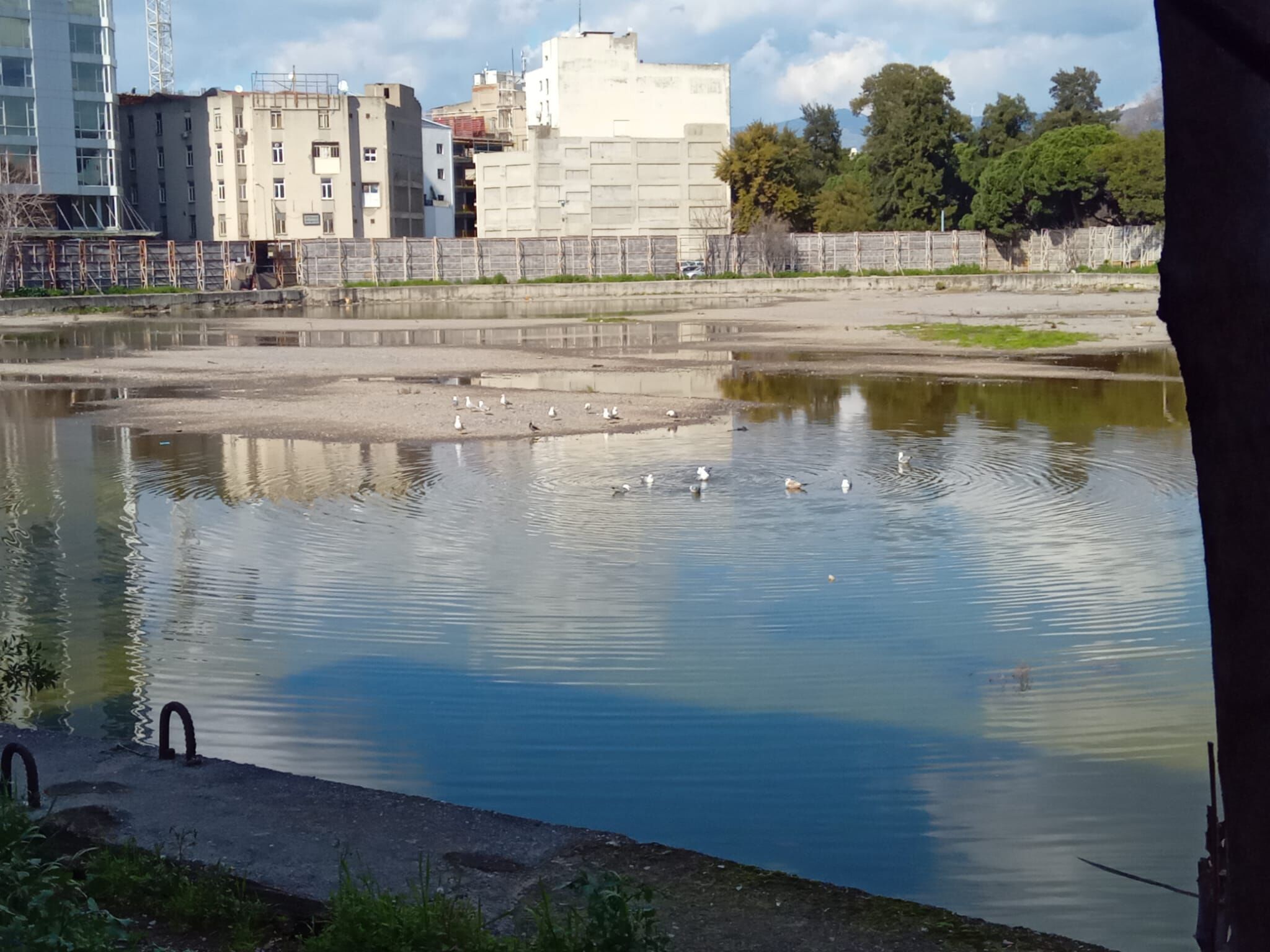Basmane Çukuru için mücadele büyüyor: İmzalar meclise gidecek