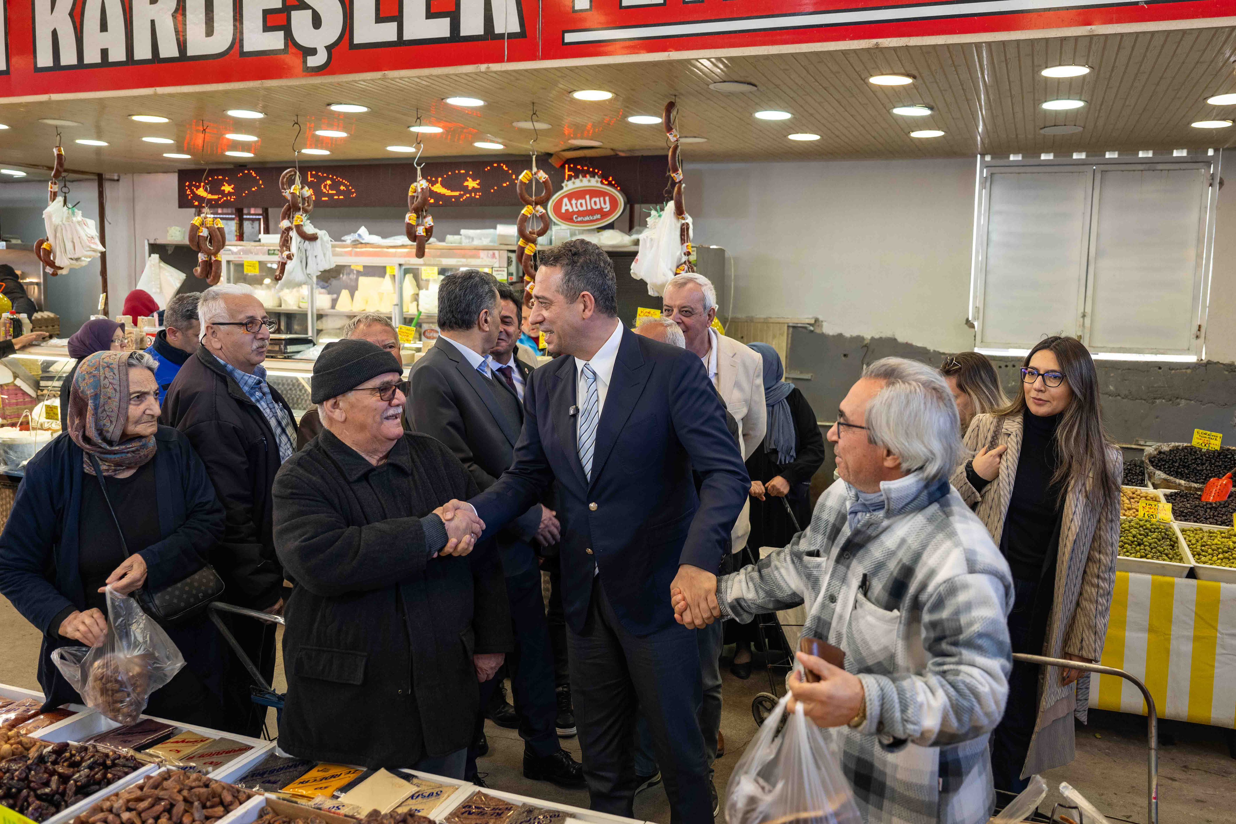 Ali Mahir Başarır: Vatandaş temel gıdaya ulaşmakta zorlanıyor!
