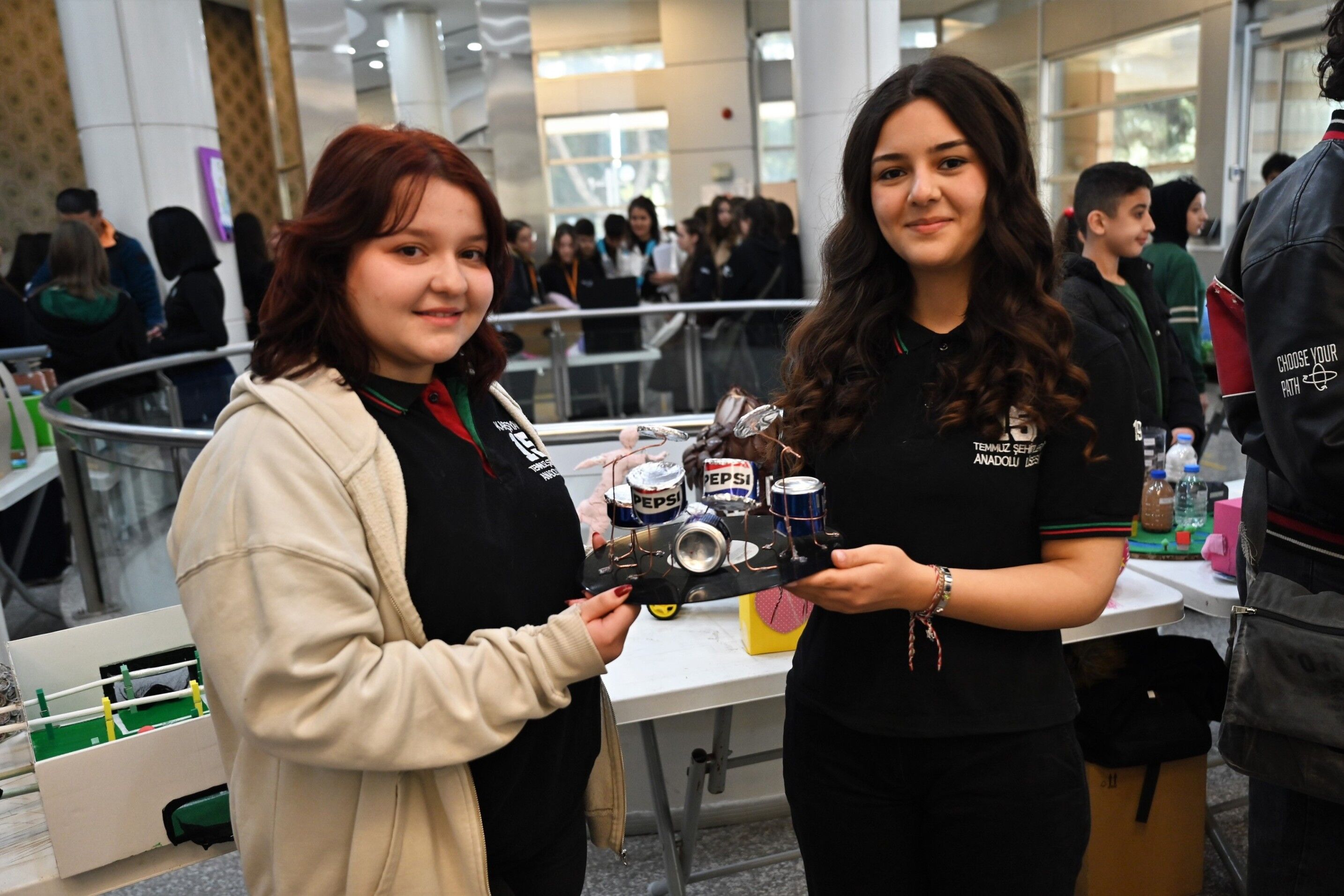 Bornova’dan 'Su ve Cinsiyet' temasıyla geleceğe mesaj-1