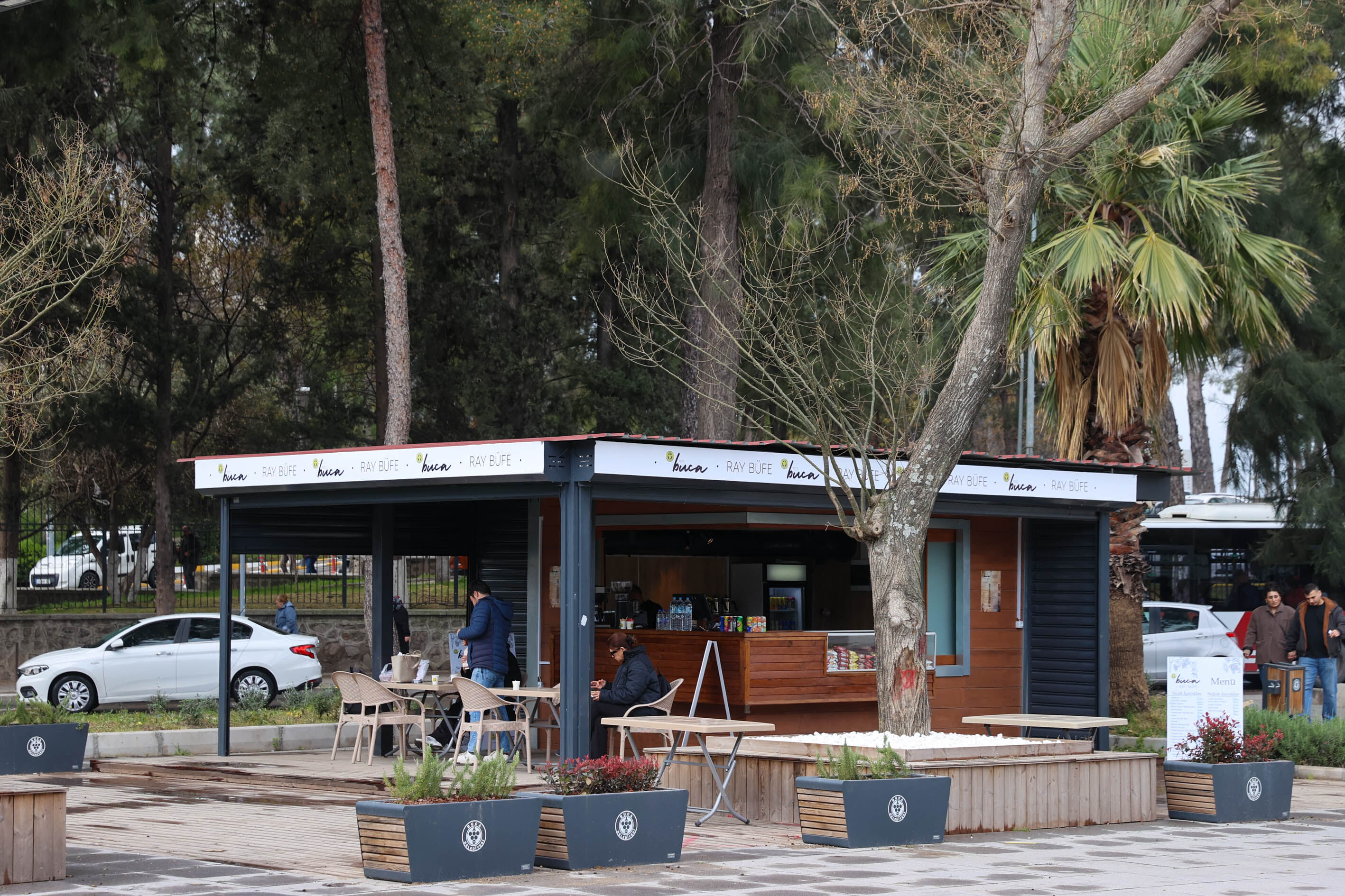 Bucalılara müjde… Vagon ve Ray Büfe hizmete girdi: Çay 15 TL, Türk kahvesi 45 TL-1