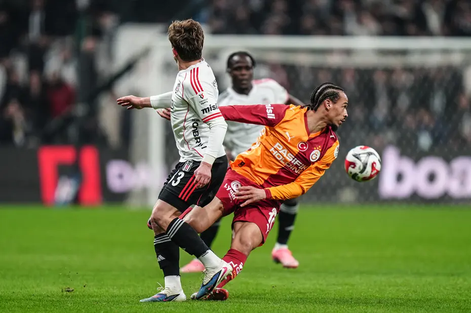 TFF eğitimcileri açıkladı: Osimhen kart görmeliydi!