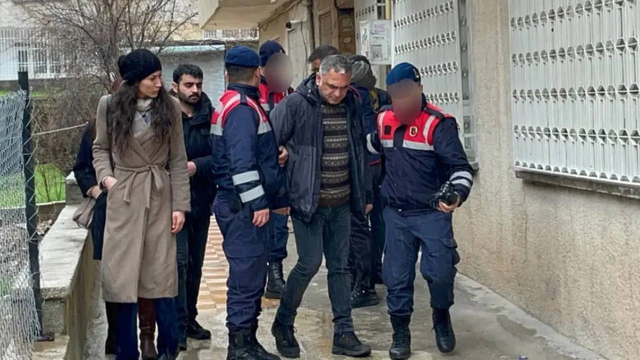 Birtek Sen Baskani Mehmet Turkmen Yine Gozaltina Alindi Brch