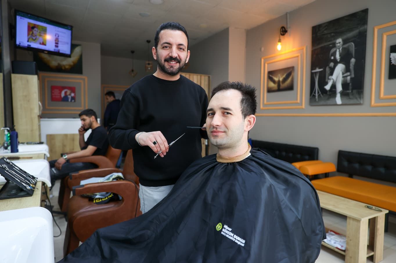 Buca Belediyesi’nden berber esnafına destek-1