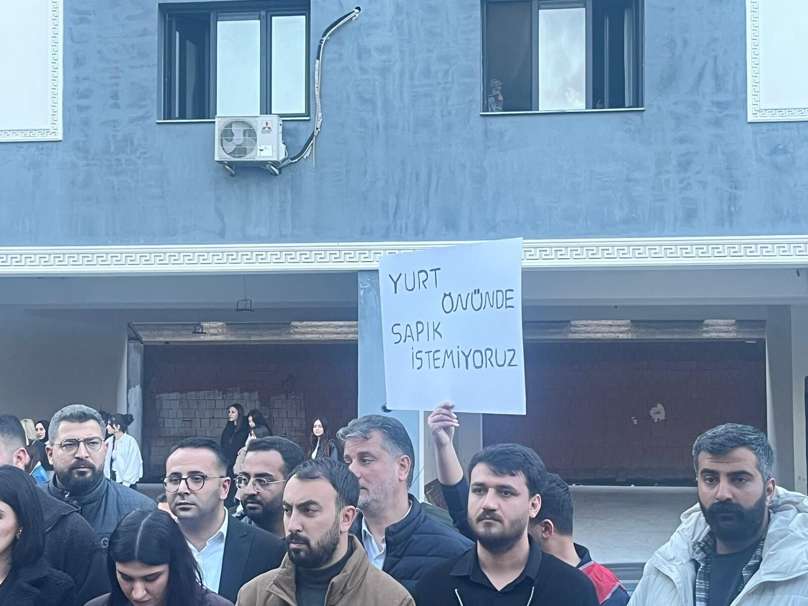 Chp Gençlik Kolları Ayağa Kalktı Kız Öğrencilerin Güvenliği Sağlanamıyor (4)