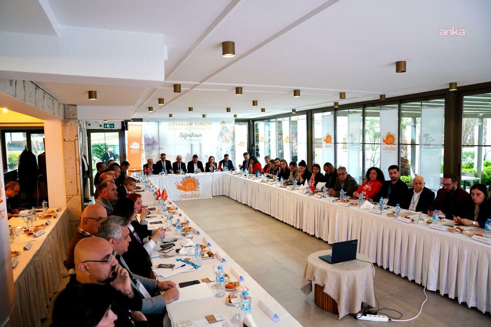 Cittaslow Türkiye Ağı, Seferihisar’da Toplandı 30 Belediyeden Yoğun Ilgi (1)