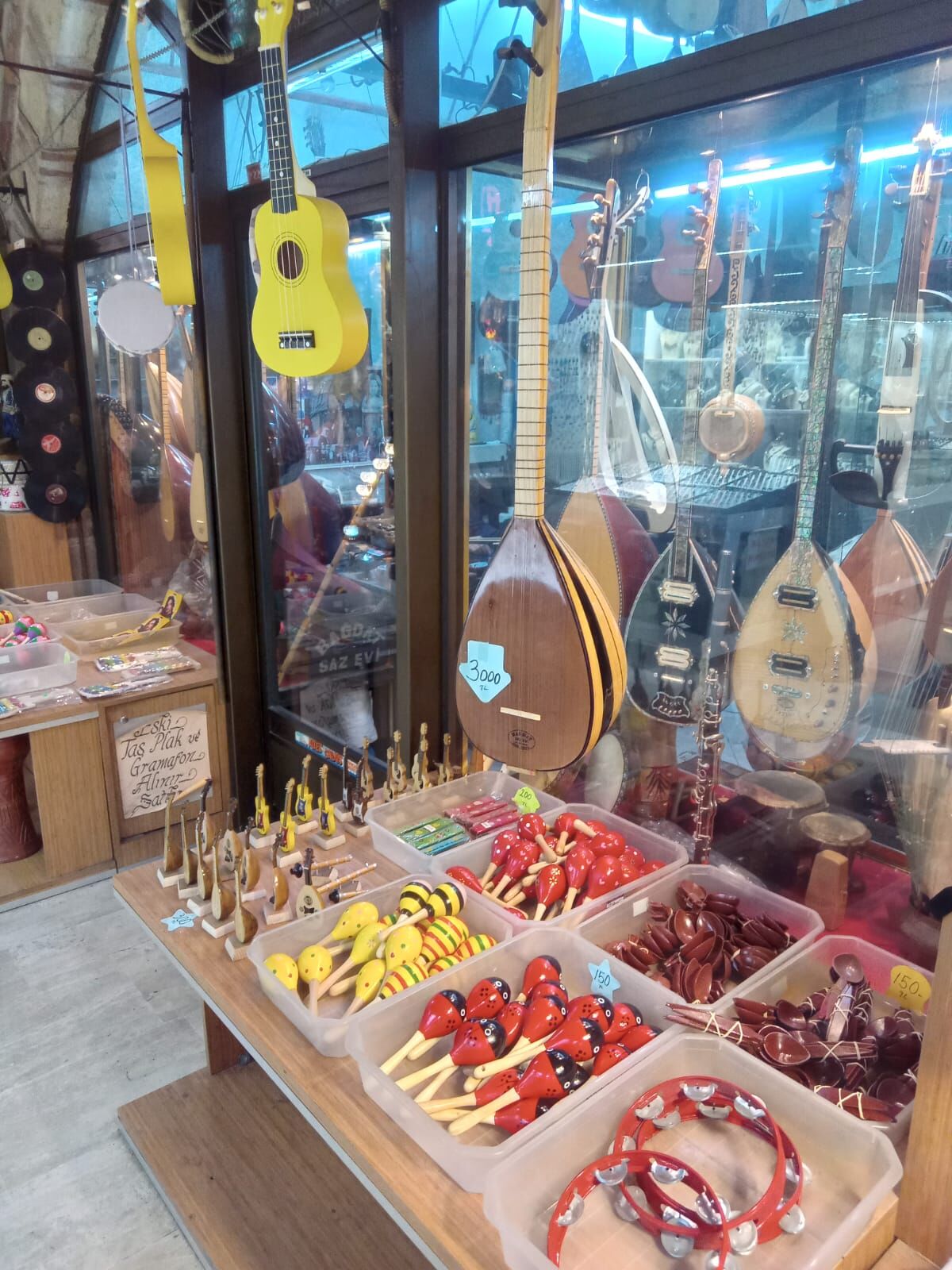 E5Db800F 1314 4750 8540 D25871Fc206F