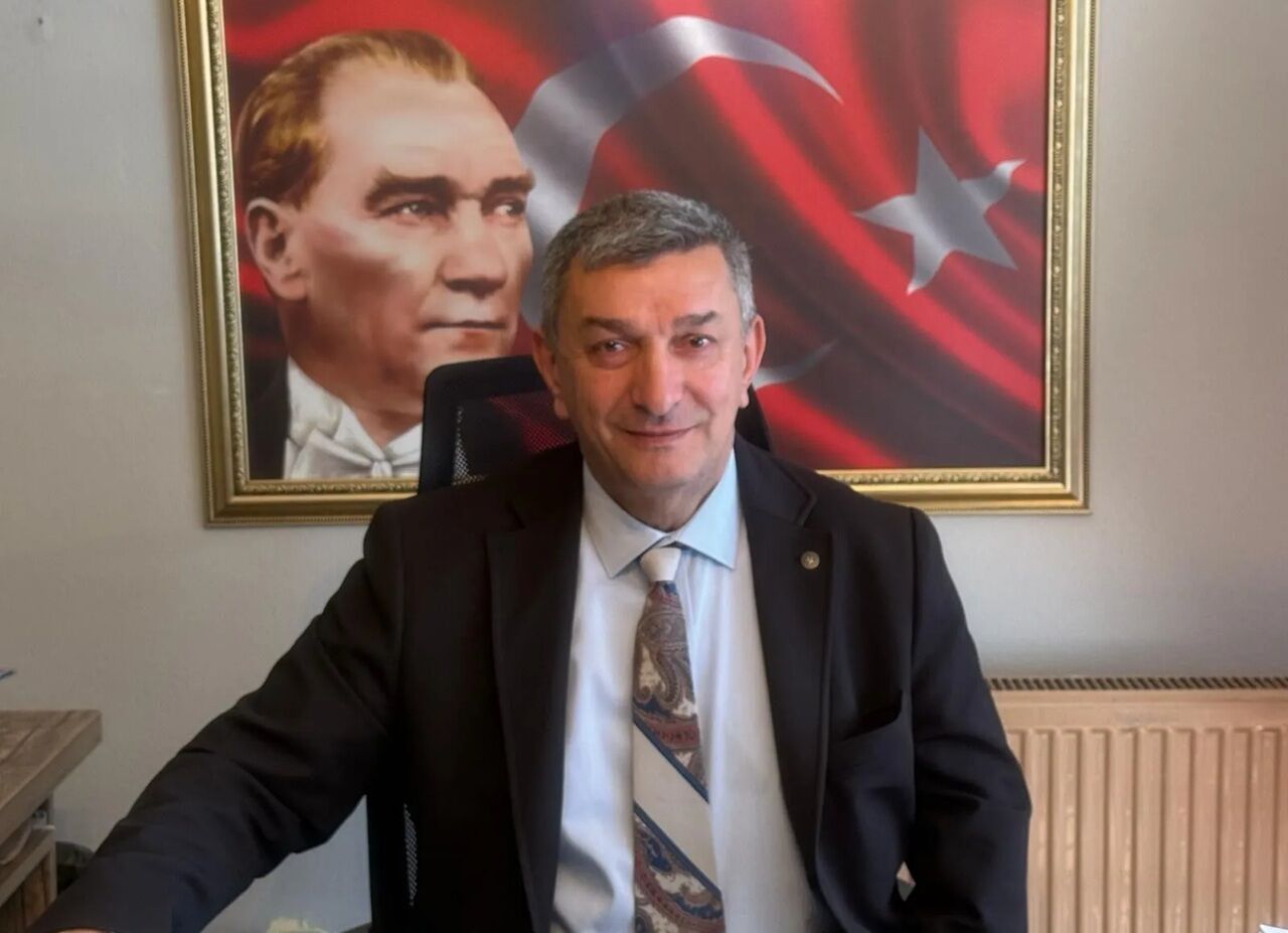 Bayram hareketliliği başladı ancak İzmirli turizmcilerde savaş endişesi hâkim: El elde baş başta bekliyoruz!-1