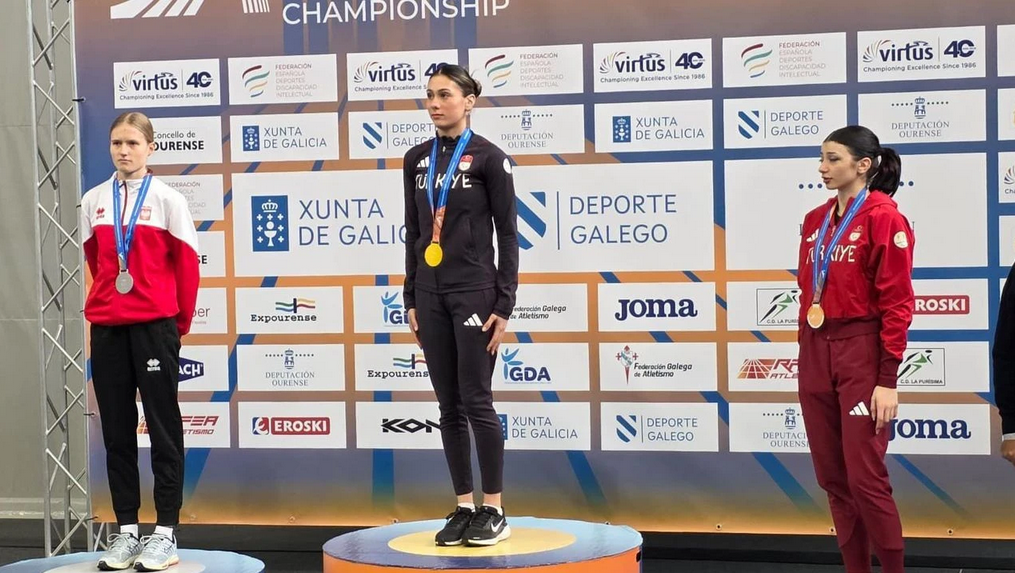 İzmirli Atlet Aysel Önder Dünya Şampiyonu Oldu (1)