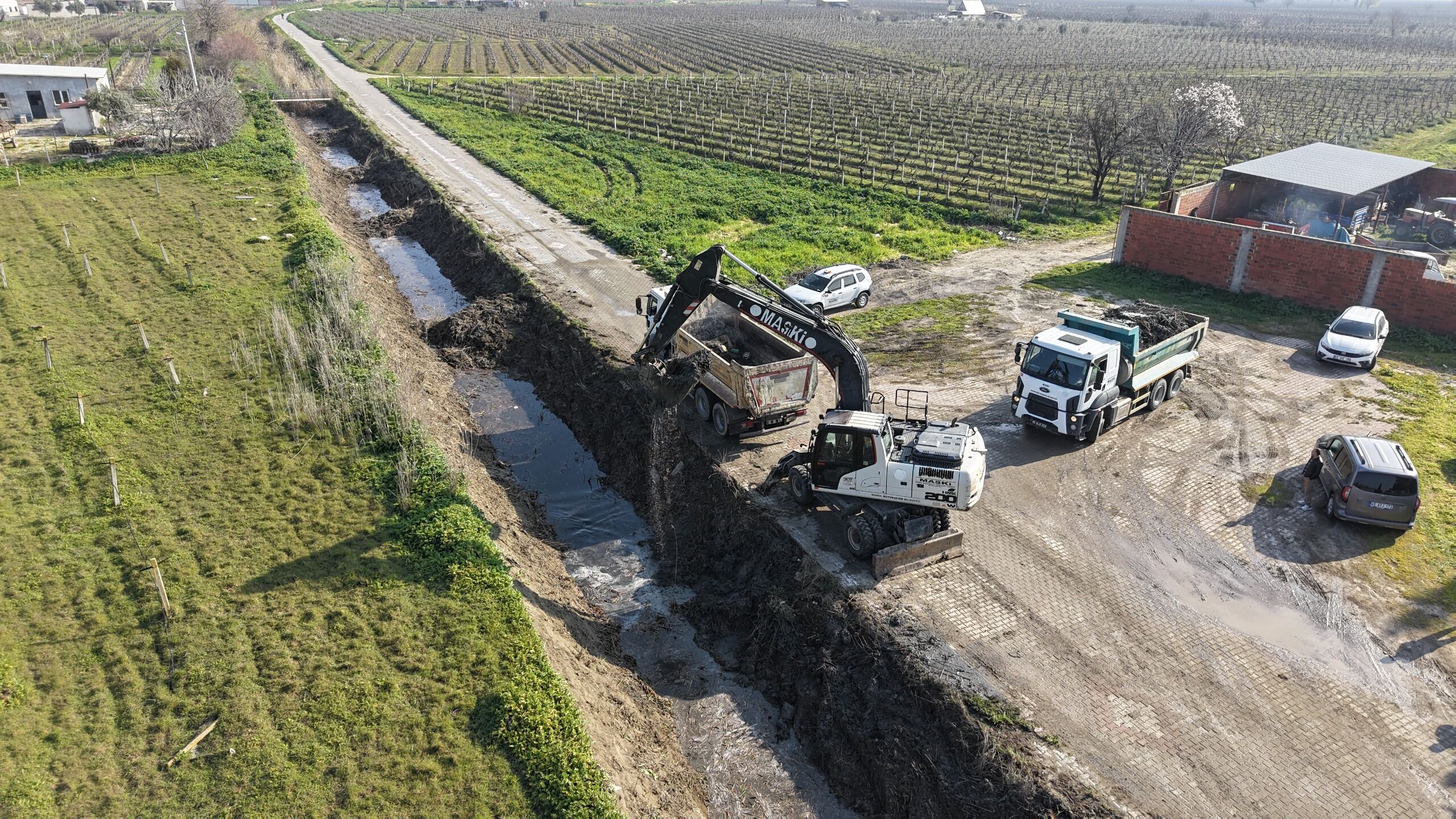 Manisa Belediye Başkanı Dutlulu Yıllardır Süren Koku Ve Sinek Problemine Son Veriyoruz (1)