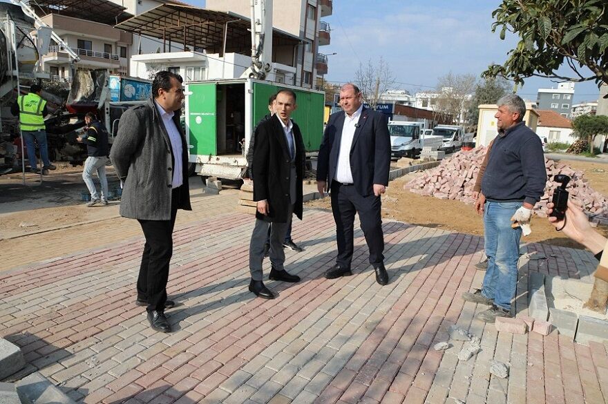Menderes’te 44 mahalleye eşit hizmet: Çiçek’ten yerinde inceleme