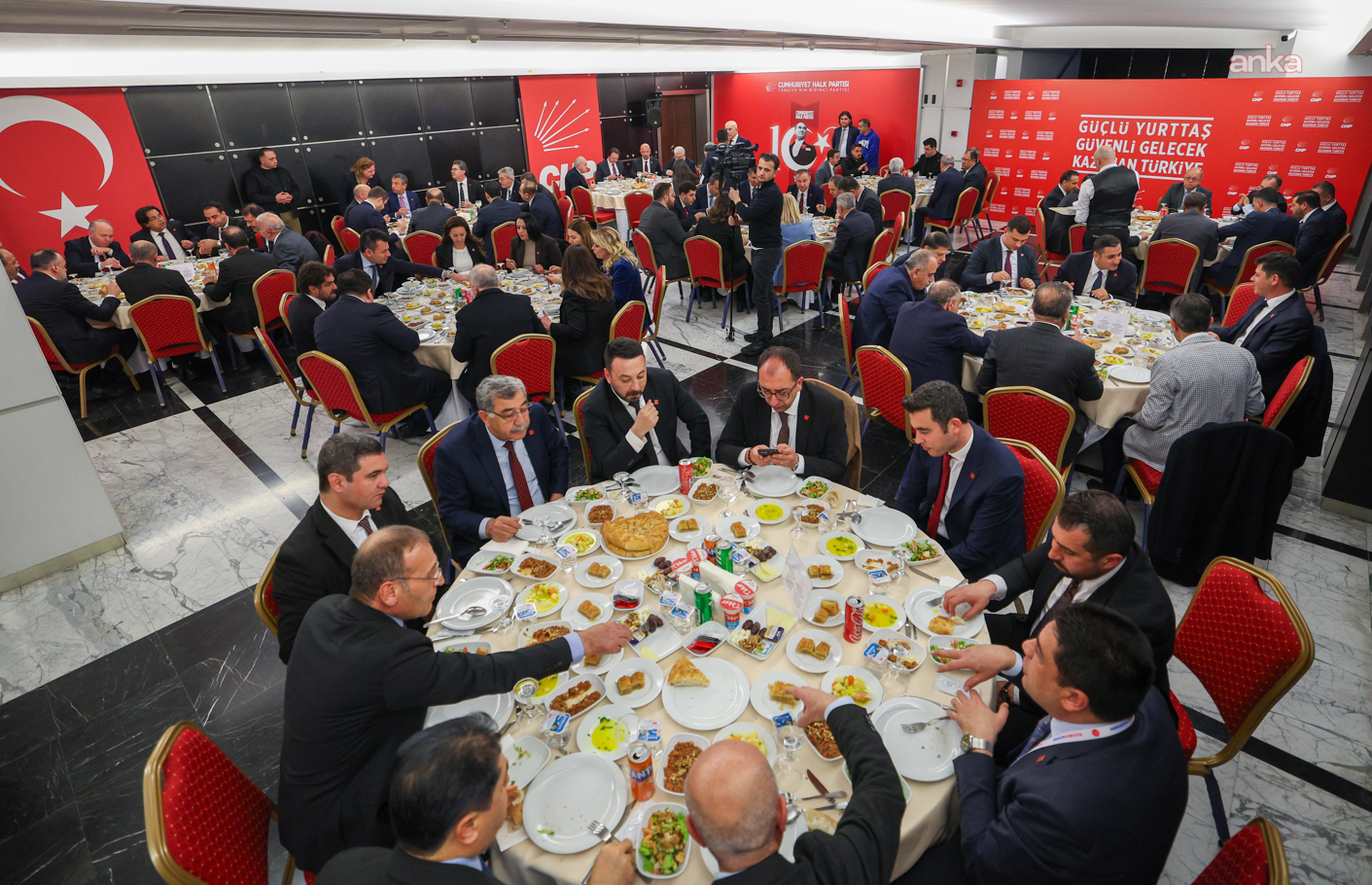 Toplanti Sonrasi İftar