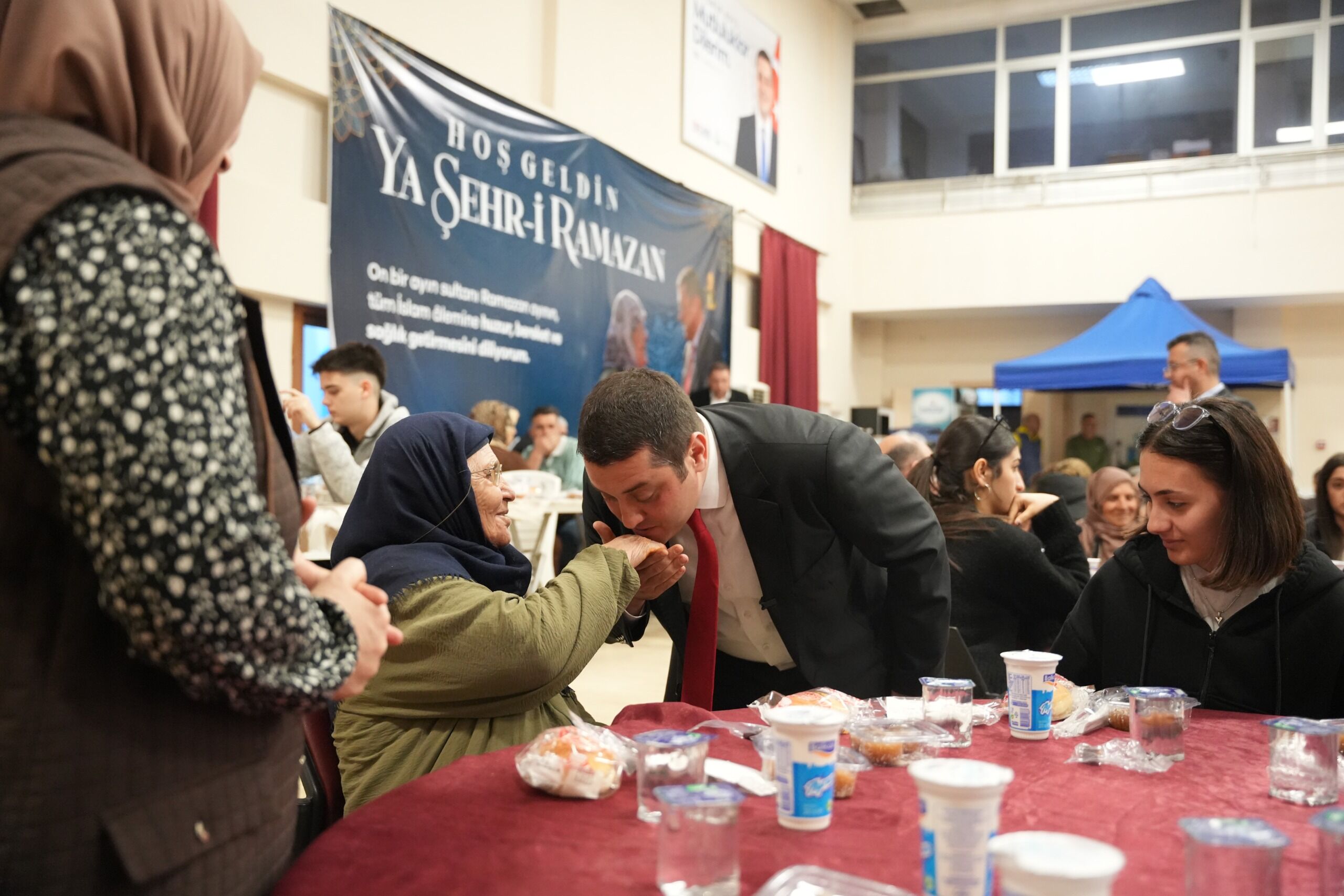 Torbalı Belediyesi Ramazan Boyunca Çalınmadık Kapı Bırakmadı