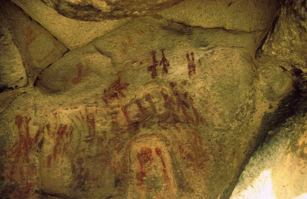 Latmos tehdit altında: Binlerce yıllık kaya resimleri yok ediliyor!