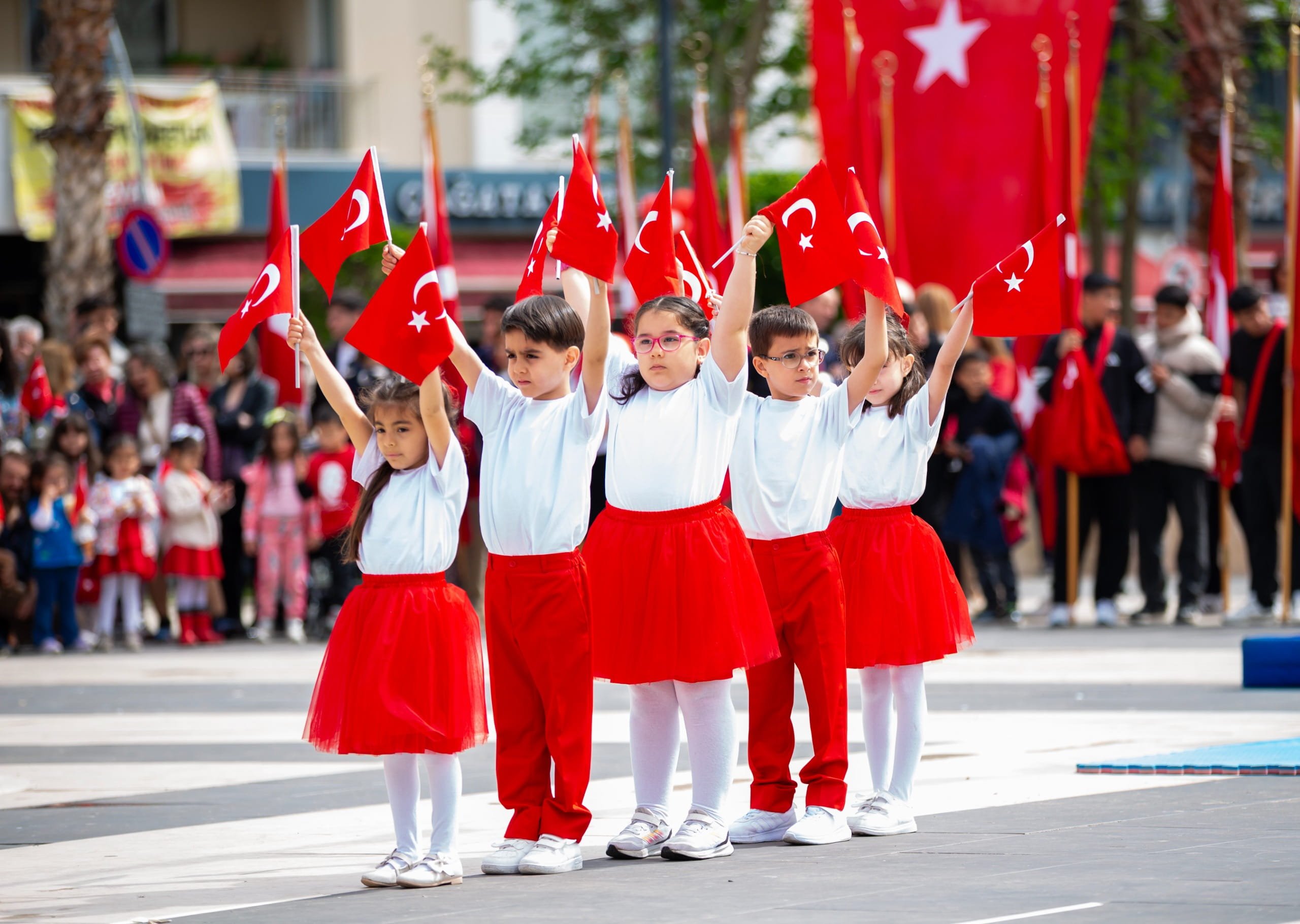 23 Nisan Narlıdere (1)