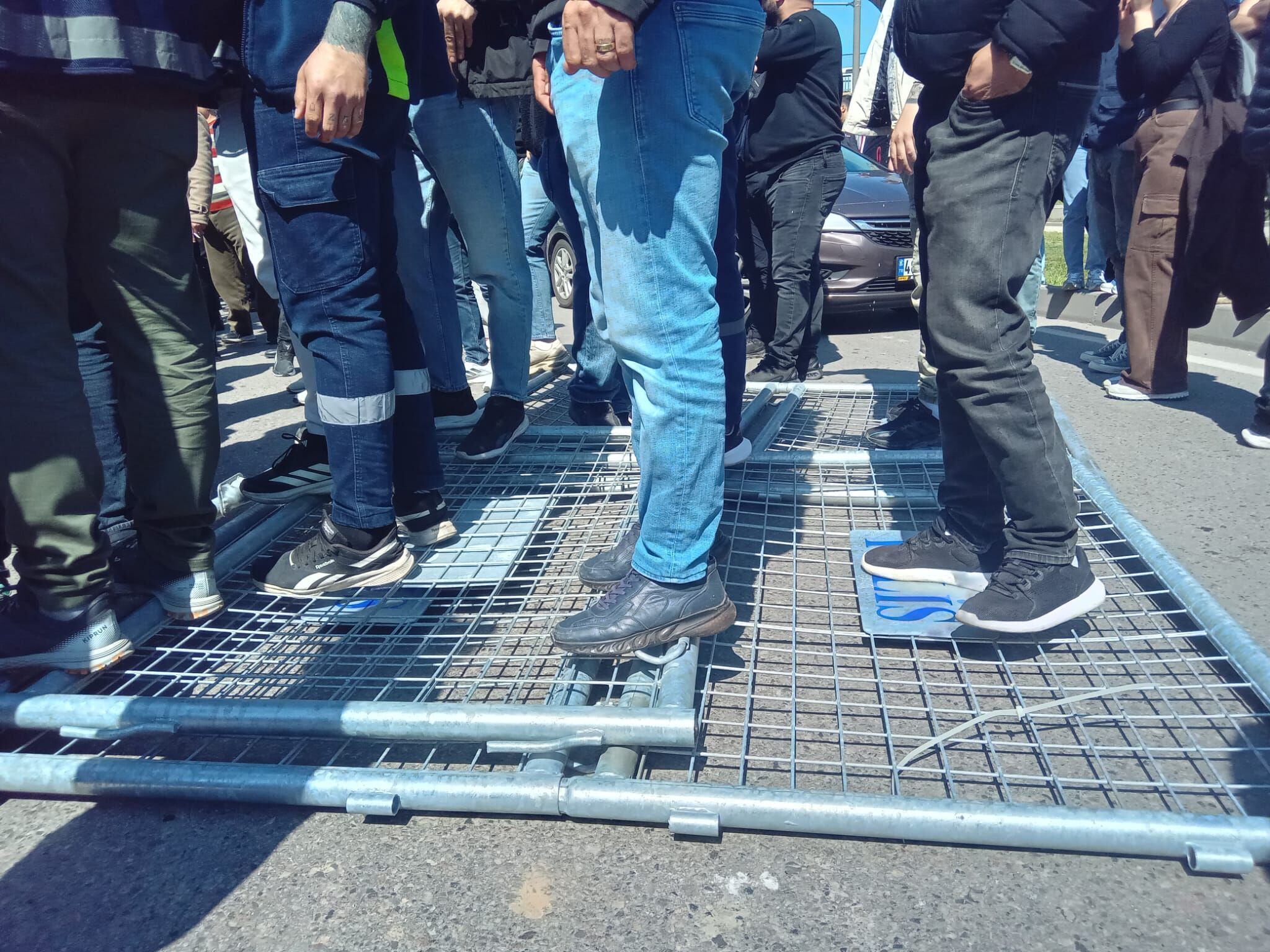 4561E1C4 Dcd4 42Aa B830 0Bbe4De9Bbbf