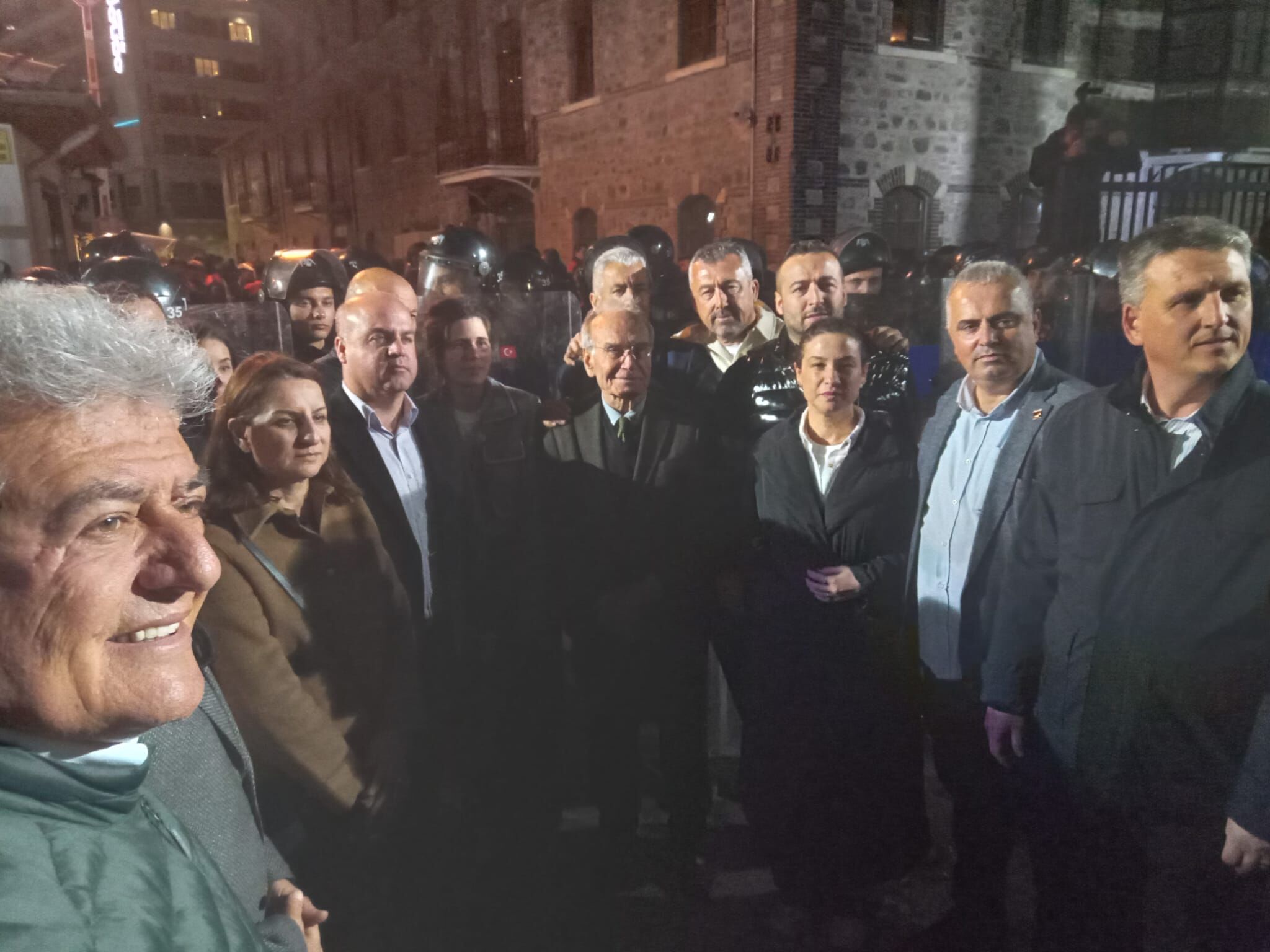 842B5C59 B4Bd 4Acd B2B9 198Cb2F8218E