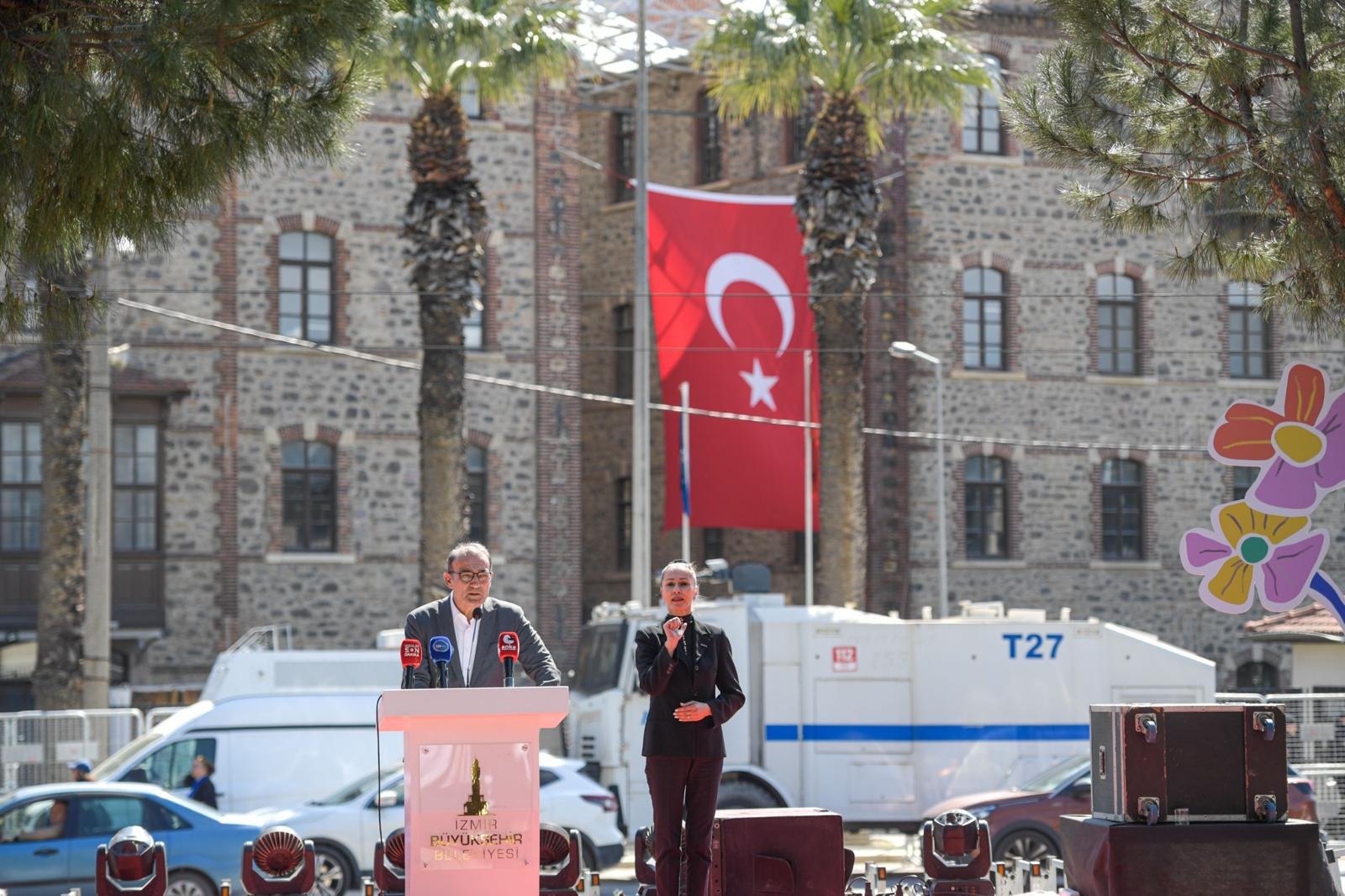 Meslek Fabrikası mezunlarından çağrı: Lütfen o kalbi söküp almayın!