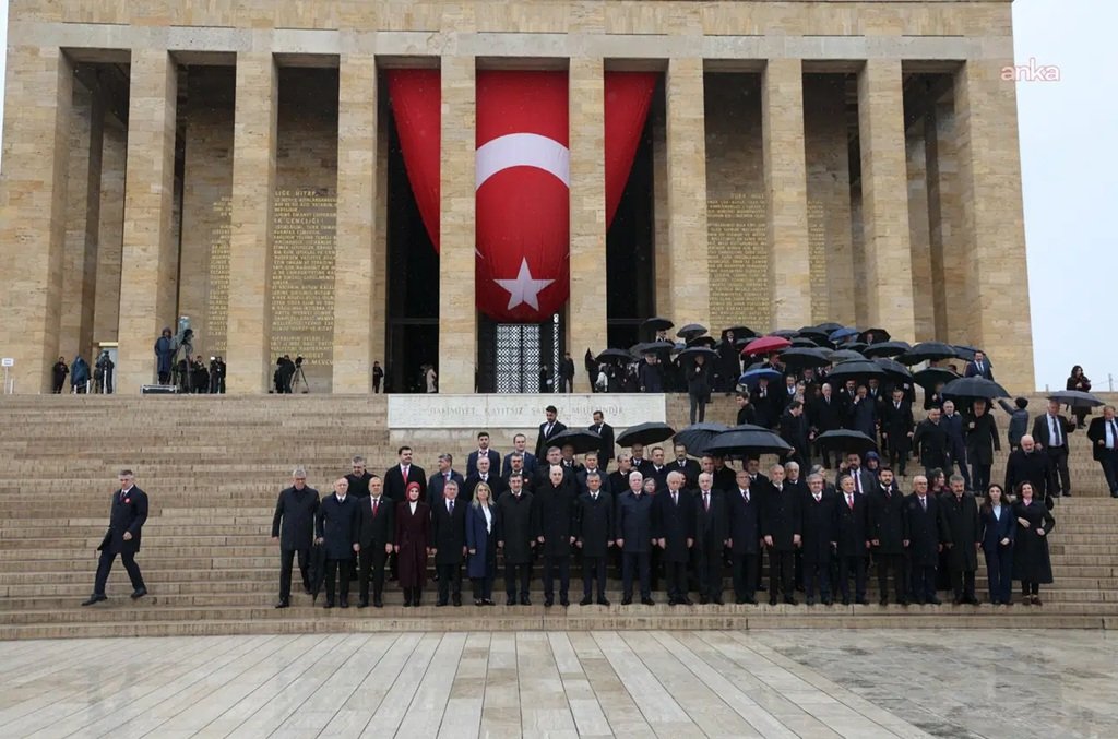 Anıtkabir’de 23 Nisan: Erdoğan bu yıl da törene katılmadı-2