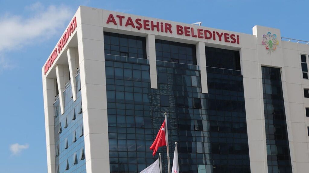 Ataşehir Belediyesi’ne yapılan soruşturma kapsamında 13 kişi adliyeye sevk edildi!