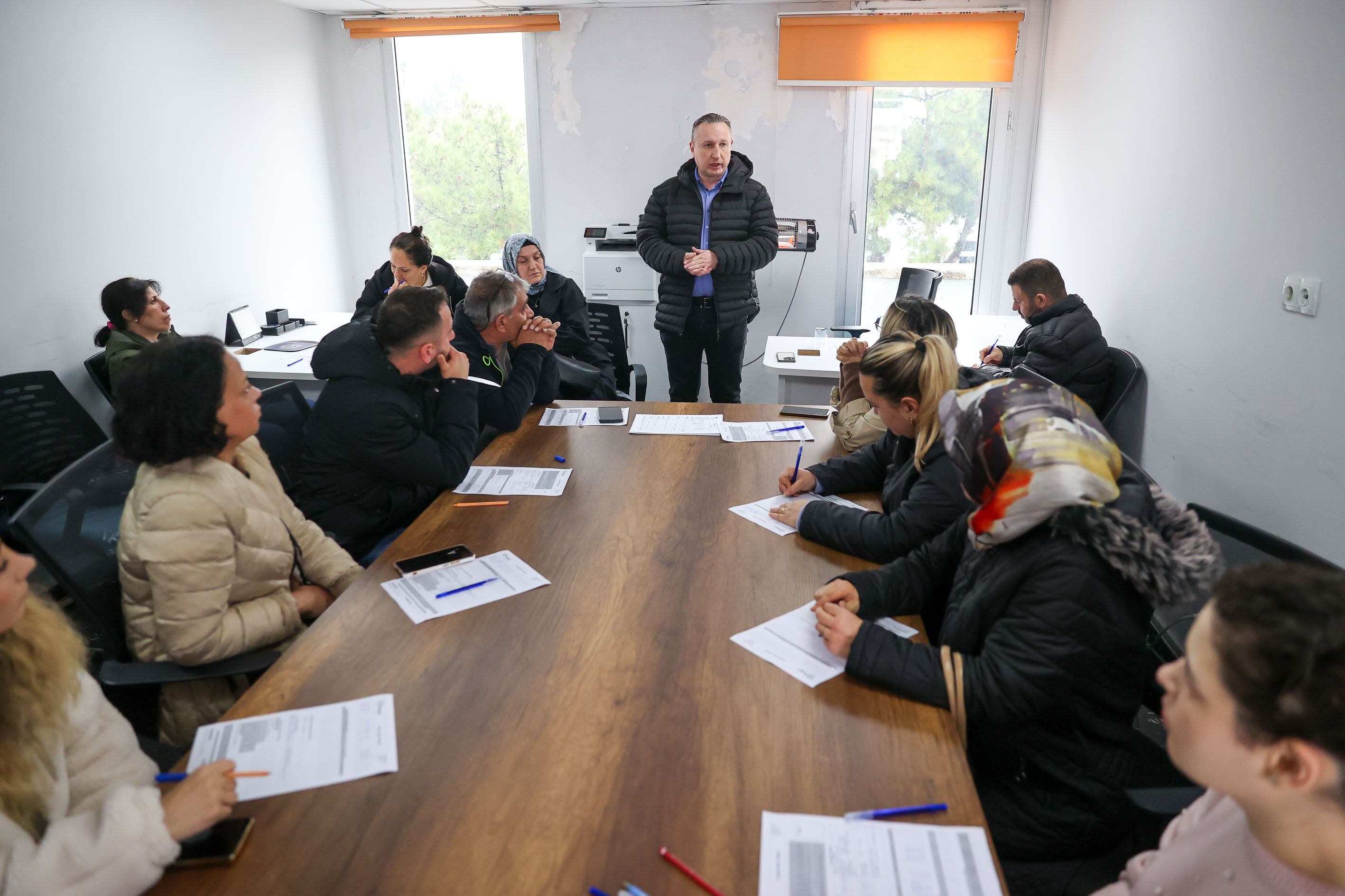 Buca’da Istihdam Hamlesi 2 Yılda 2 Bin 585 Kişi Iş Sahibi Oldu (2)