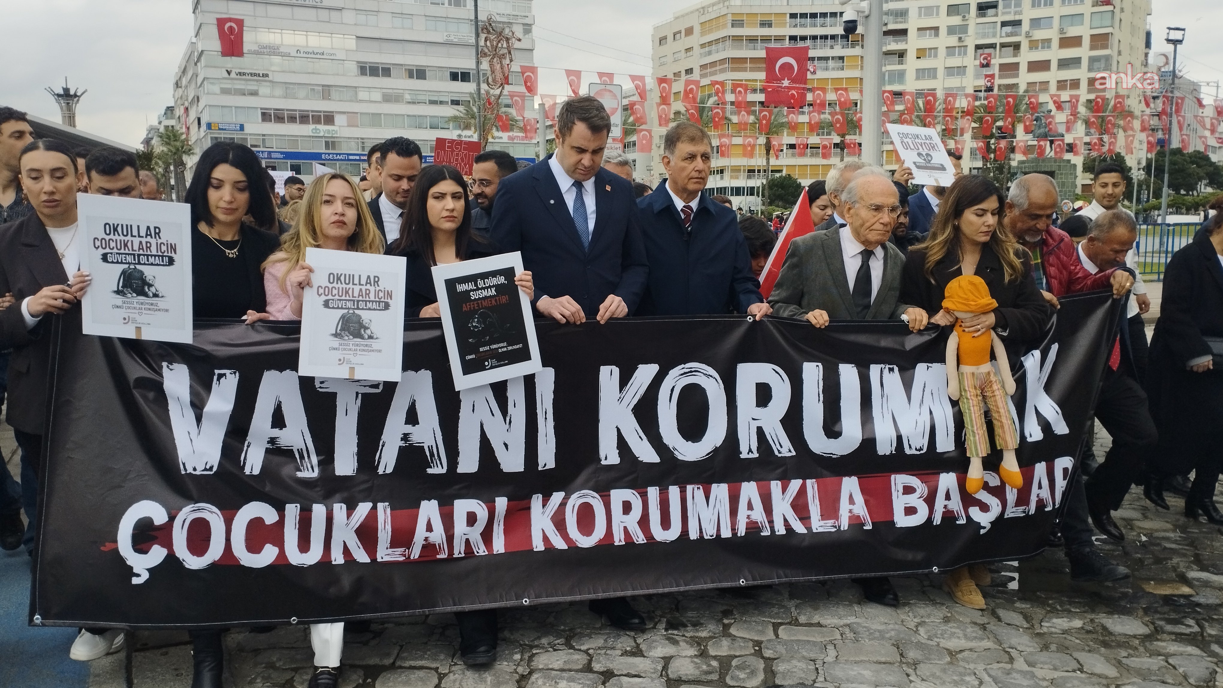 Chp Sessiz Yürüyüş (3)