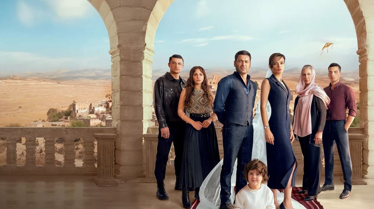 Uzak Şehir 57. bölüm izle! Konağa dönüş ve Meryem krizi dengeleri değiştirdi! İşte son bölümdeki gelişmeler... 