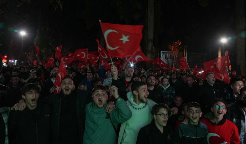 Evrim Kapaklar (44)-1