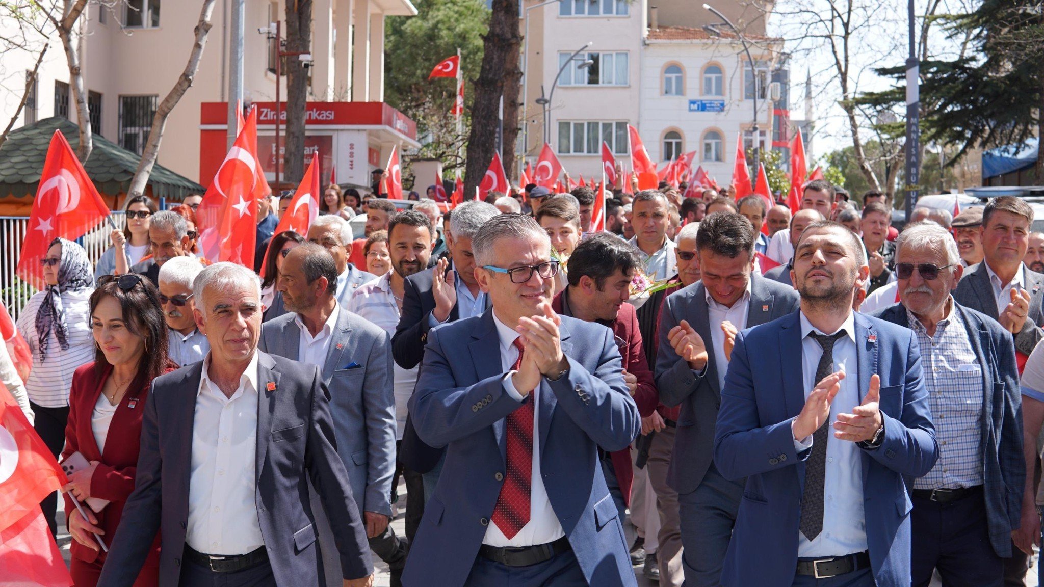 Gördes Belediye Başkanı Büke’den İzmir’e Çağrı Bu Suya Da Bu Kente De Sahip Çıkın