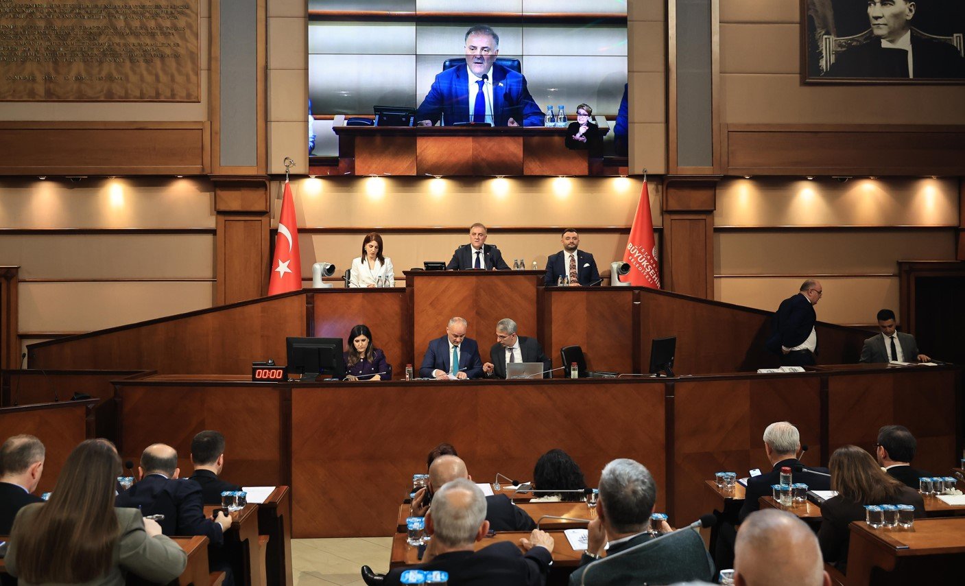 İbb Meclisi Nuri Aslan (1)