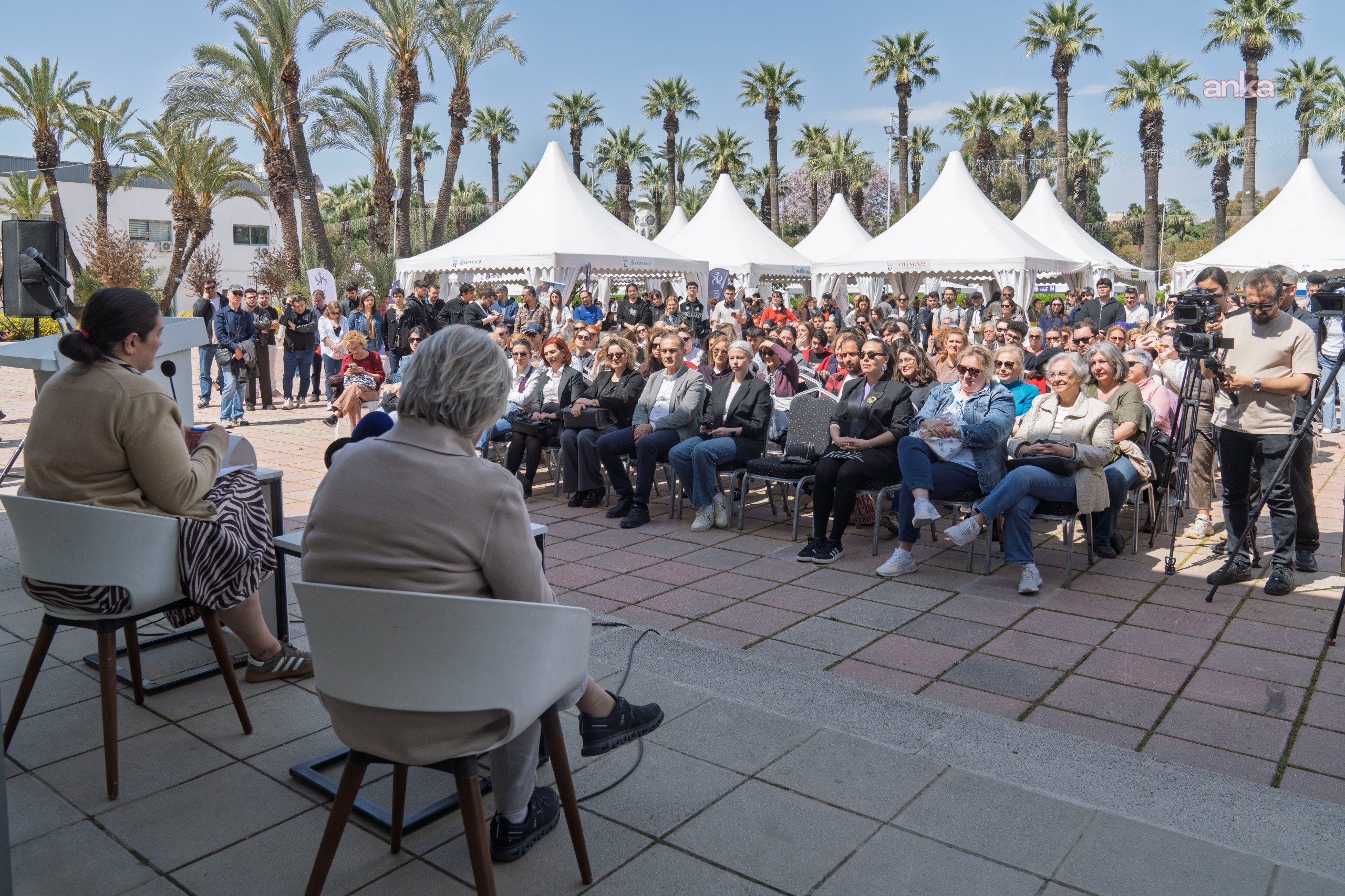 İlber Ortayli Ai̇le İzmi̇r Fuar (3)