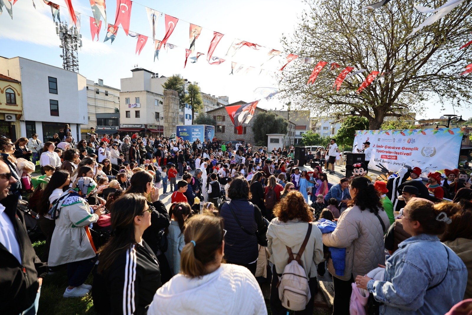 Izmir Çocuk Ve Gençlik Tiyatroları Festivali (6)